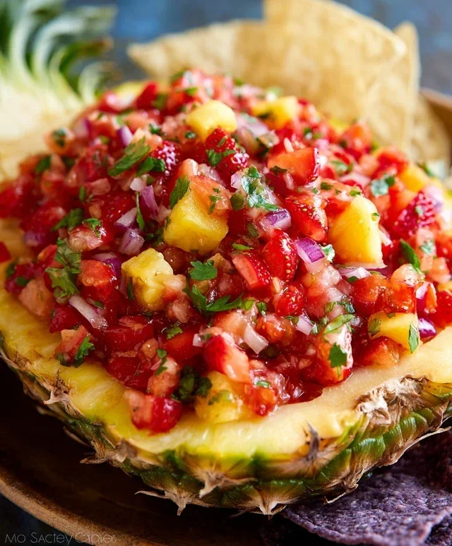 Strawberry Pineapple Salsa Recipe: A Fresh and Flavorful Treat